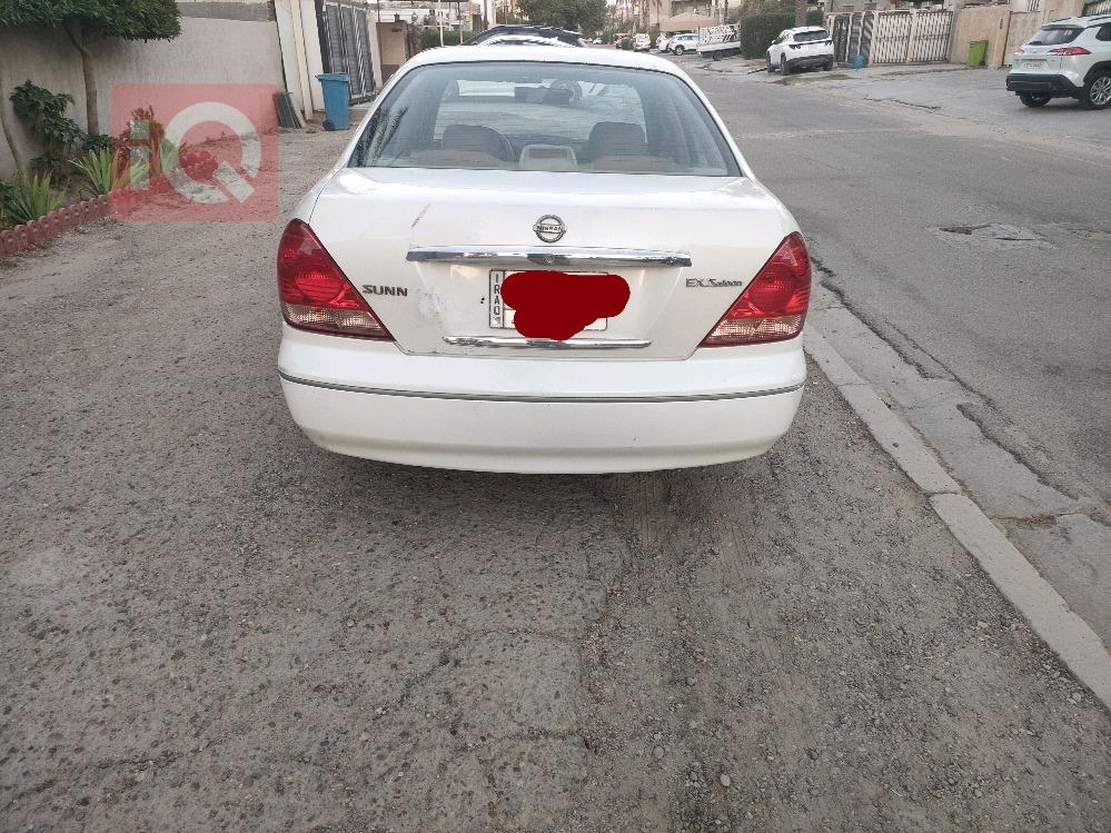 نيسان صني